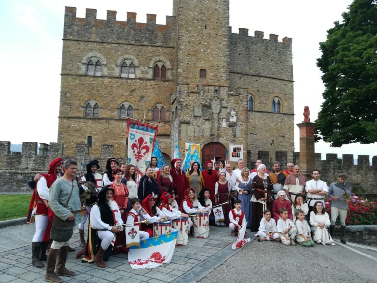 Grande successo, al Castello di Poppi, per il 730° anniversario della Battaglia di Campaldino