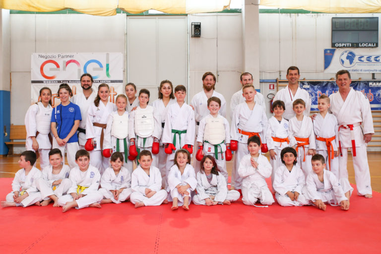 Dai Karate Club: agonismo, autocontrollo, disciplina e rispetto delle regole
