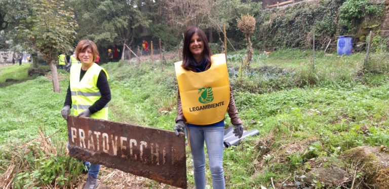 PuliAmo il fiume a Pratovecchio: trovati 1 kg di rifiuti ogni metro