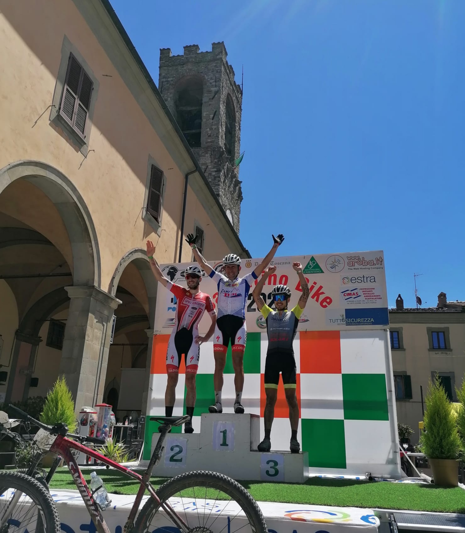 28^ edizione della Casentino Bike: vince Francesco Casagrande