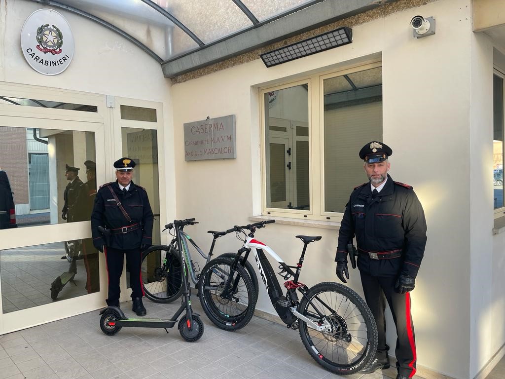 Poppi, indagine lampo dei Carabinieri: trovati i “ladri di biciclette”