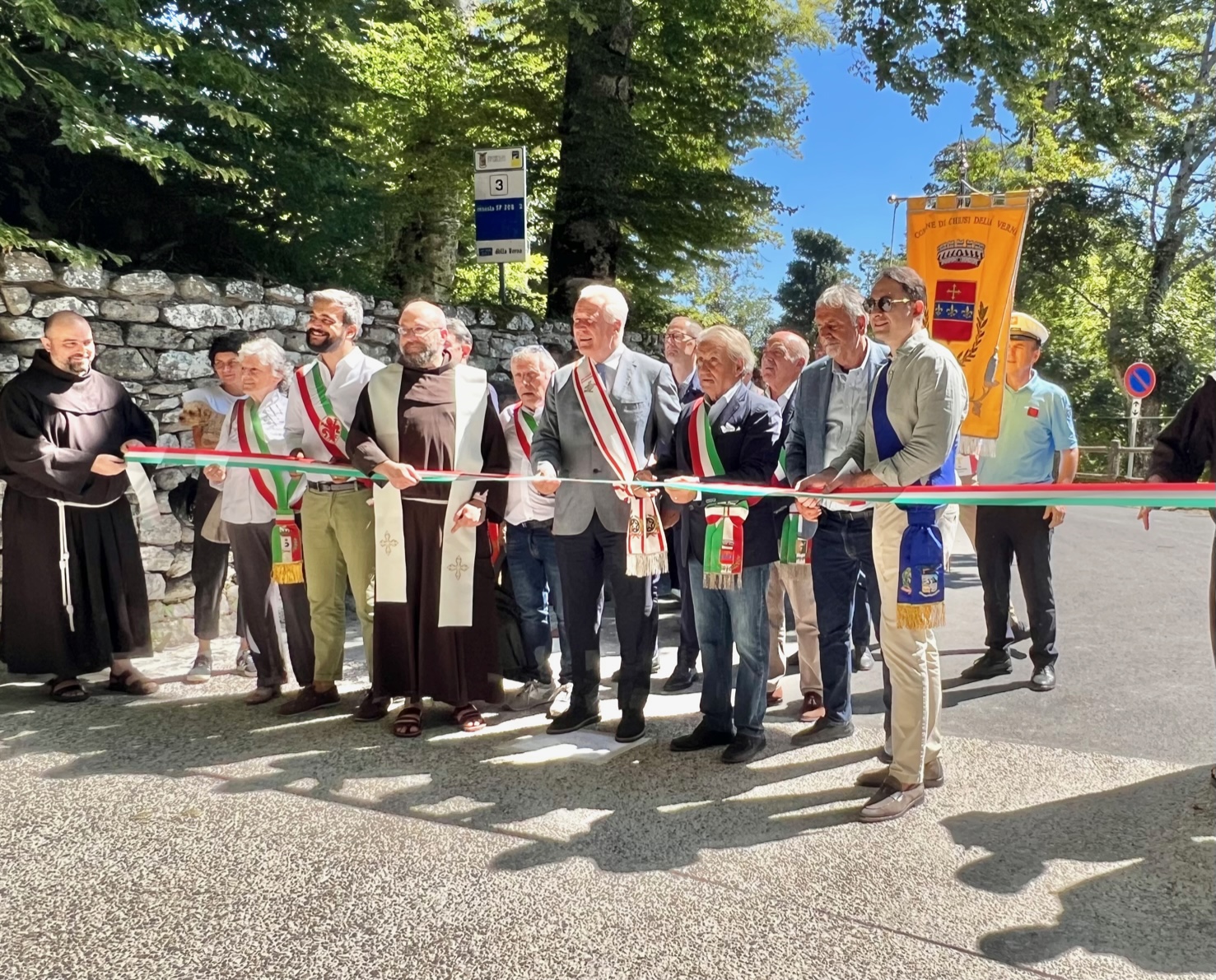 Inaugurata la strada provinciale di accesso al Santuario della Verna: 260 mila euro di investimento