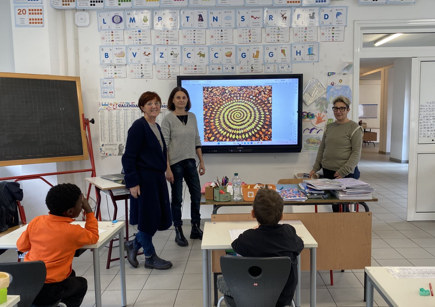 L’azienda Freschi&Vangelisti sostiene un progetto di grafologia in classe destinato a 150 bambini